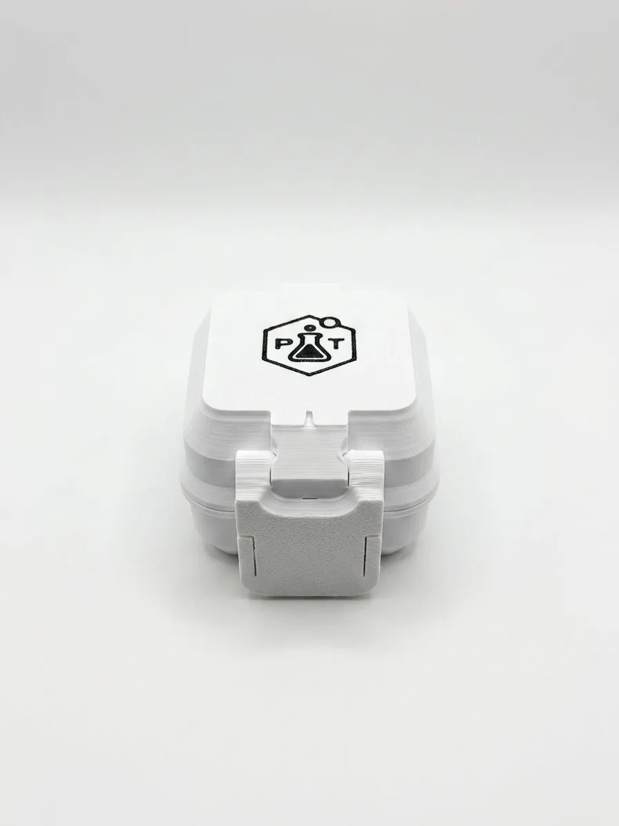 4 Vial Case (White/Black)